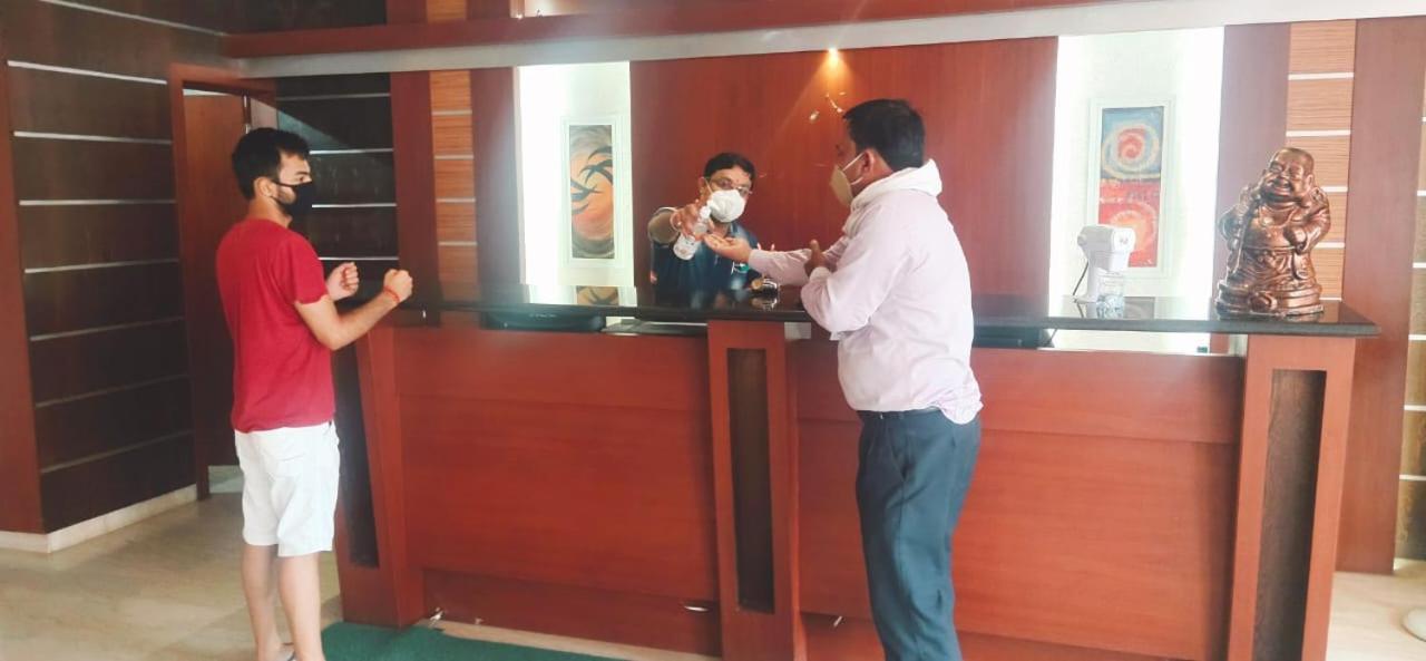 Hotel Yash Inn Mirzapur Exterior photo
