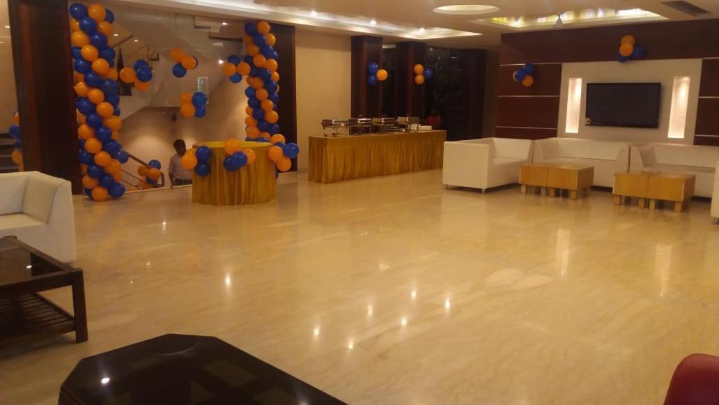 Hotel Yash Inn Mirzapur Exterior photo