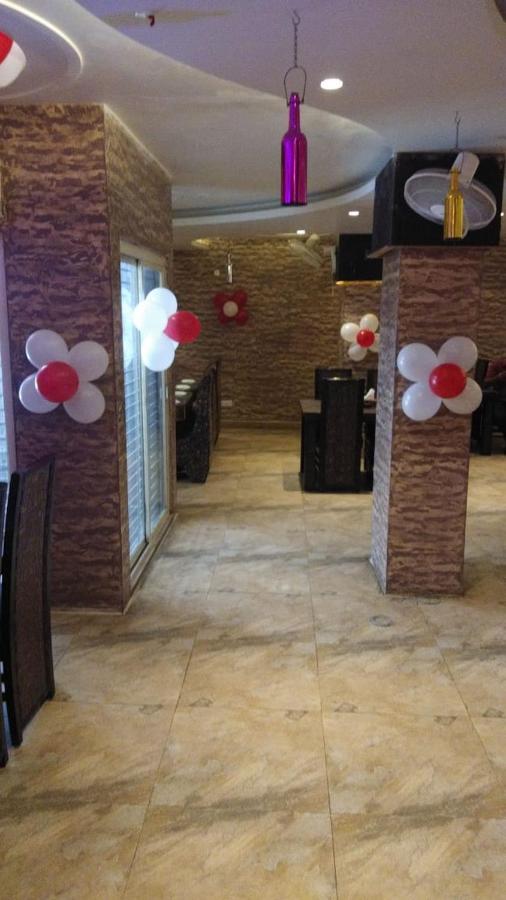 Hotel Yash Inn Mirzapur Exterior photo