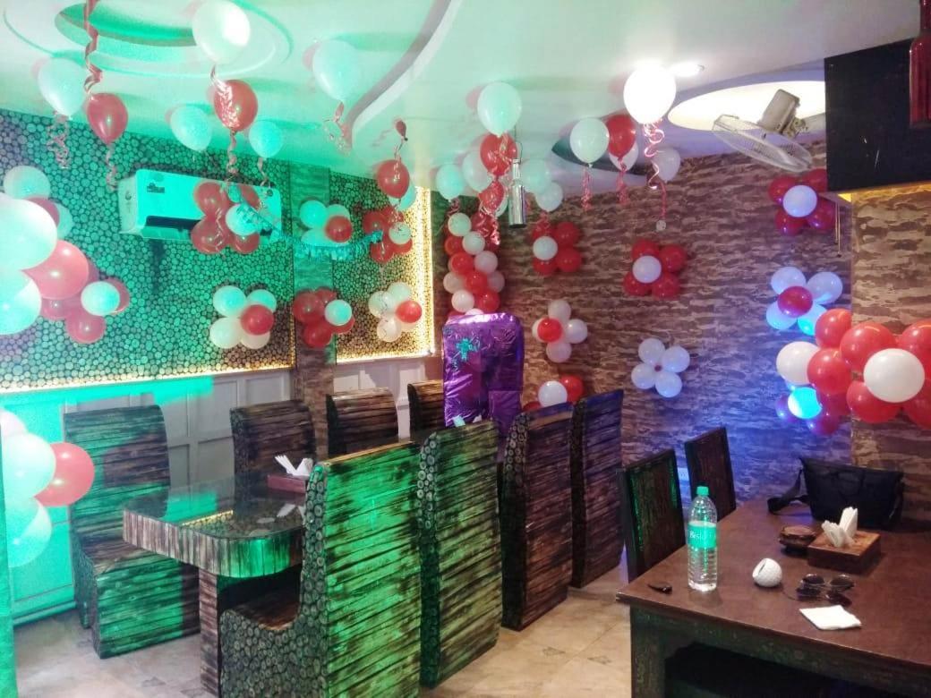 Hotel Yash Inn Mirzapur Exterior photo