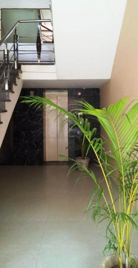 Hotel Yash Inn Mirzapur Exterior photo